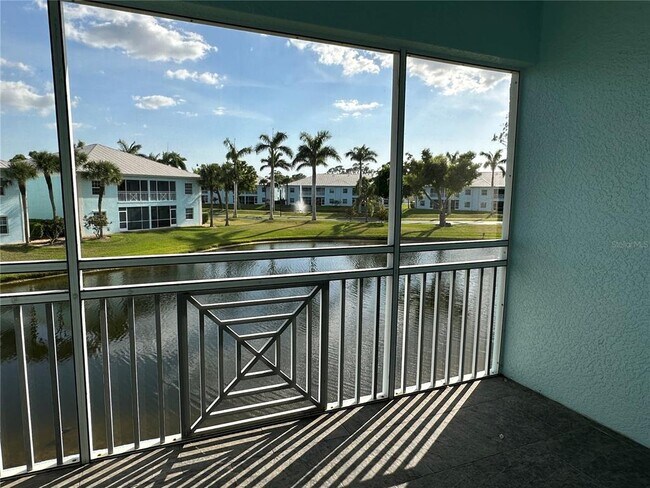 Building Photo - 5760 Sabal Trace Dr