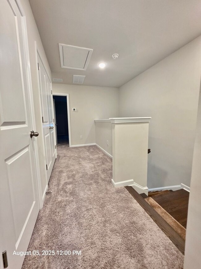 Building Photo - Beautiful 4 bedroom + flex space - Wescott...