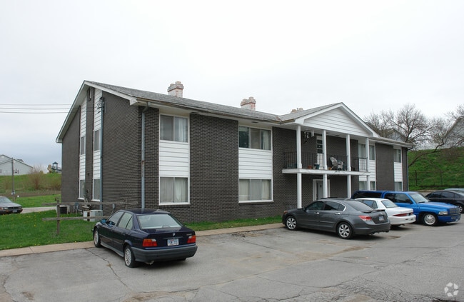 Primary Photo - 2304 Lincoln Rd