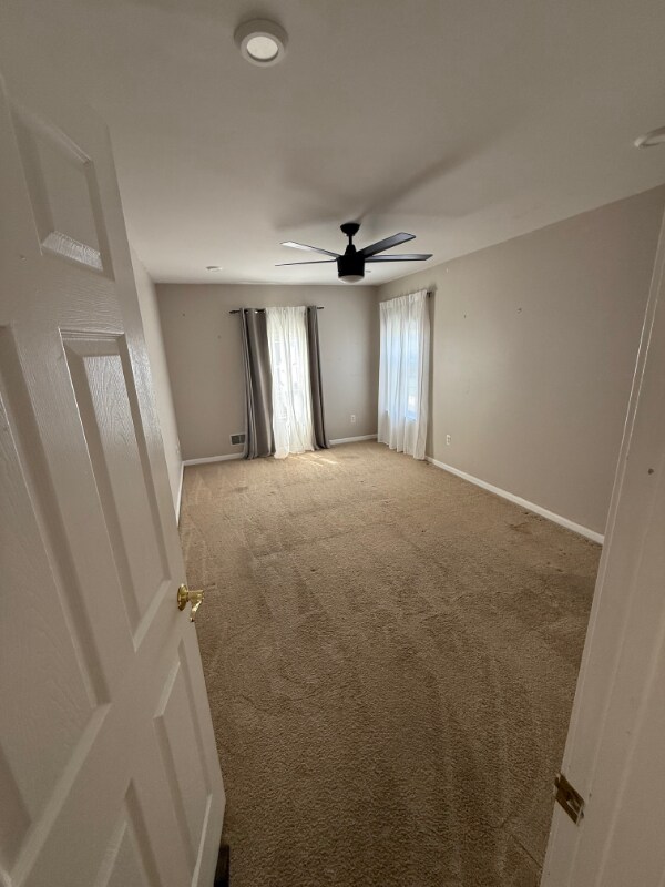 Building Photo - 5 Azalea Ct