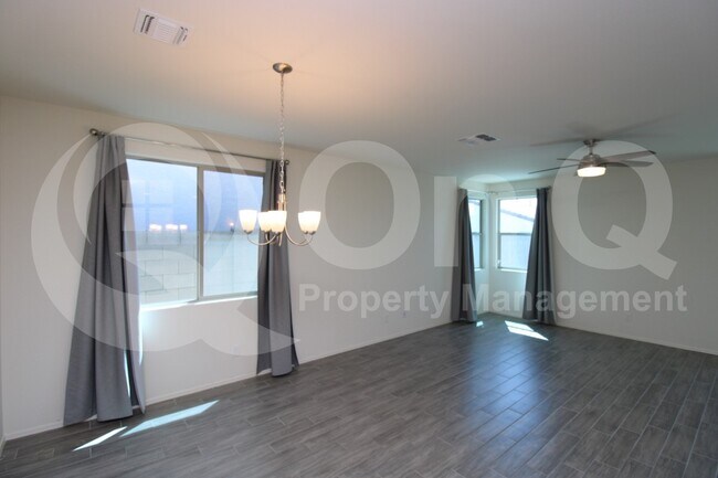 Building Photo - 12233 W Rowel Rd