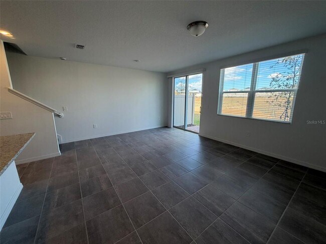 Building Photo - 16462 Bird of Paradise Ave