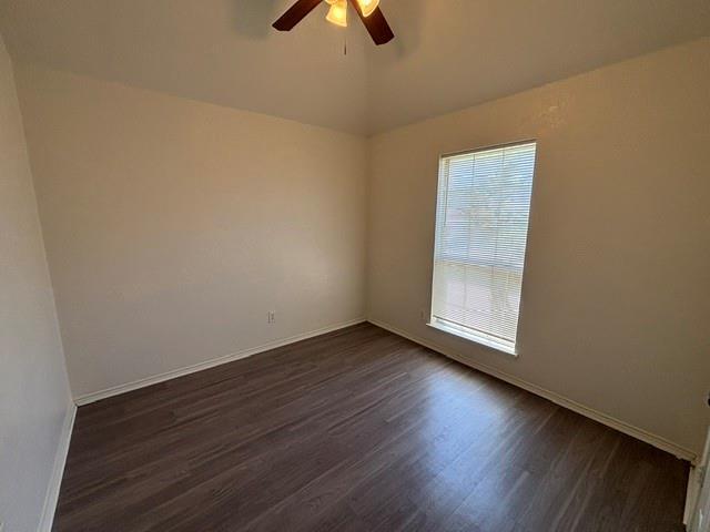 Building Photo - 517 Meadowcrest Dr