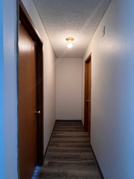 Building Photo - 10522 Lake City Way NE