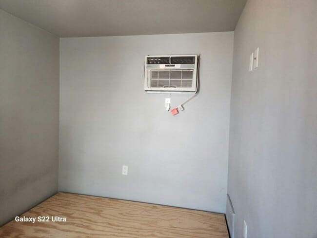 Building Photo - 1128 Gary Terrace