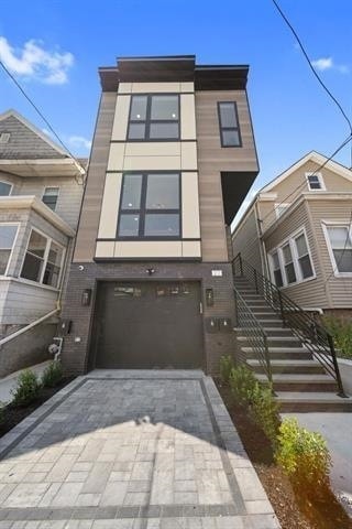 Building Photo - 27 Graham St