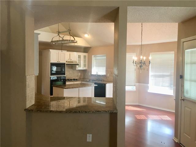 Building Photo - 1215 Spring Creek Dr