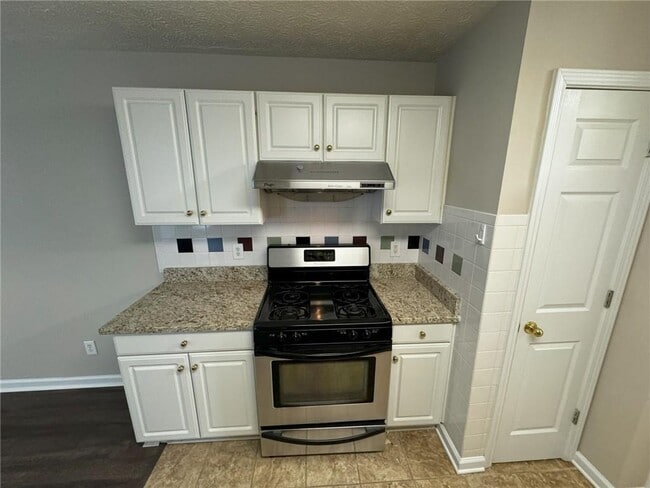 Building Photo - 13357 Aventide Ln