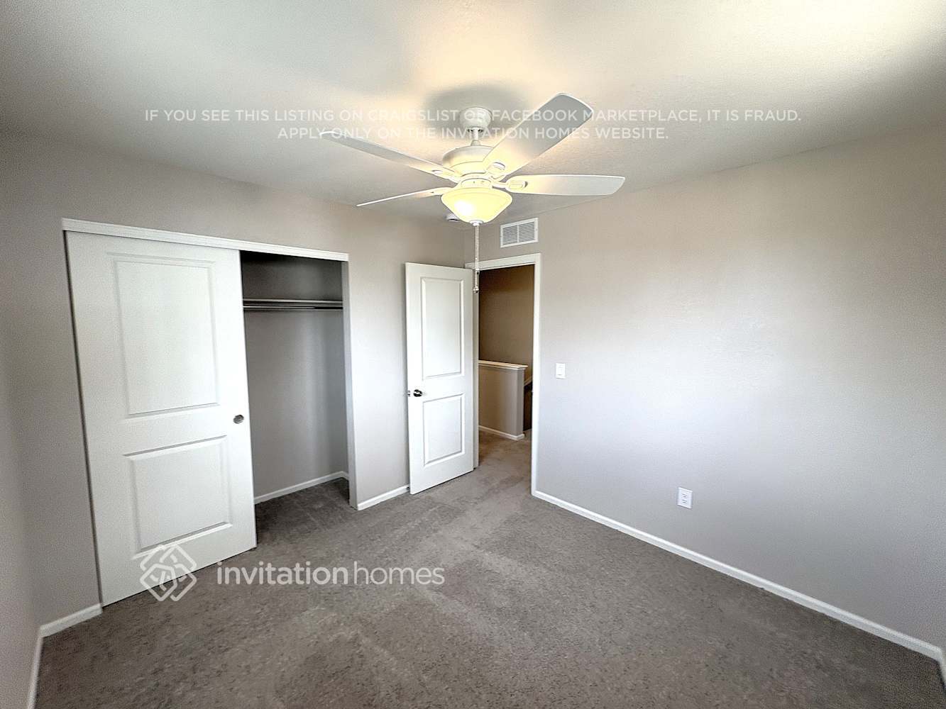 Building Photo - 3349 Streamwood Dr
