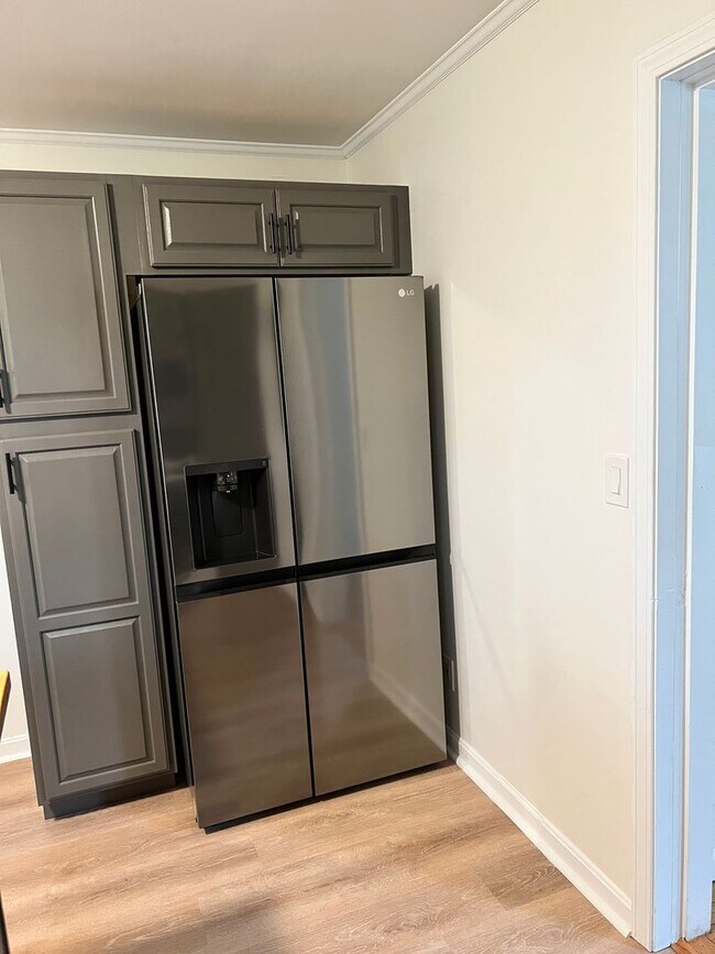 Building Photo - 17 Pheasant Dr