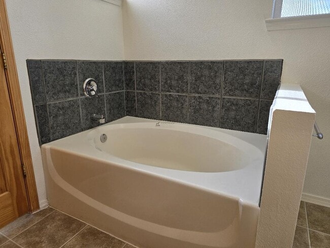 Building Photo - 4252 Falling Star Ln