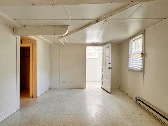 Building Photo - 1506 Broad Ave