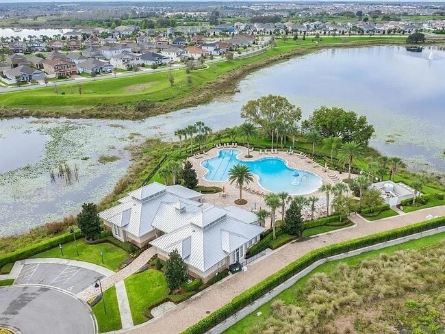 Building Photo - 8130 Red Stopper Ln