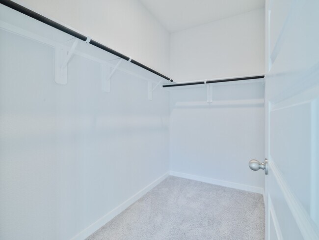 Building Photo - 8583 Blueberry Ash St