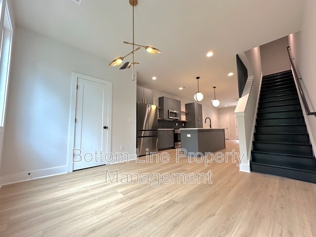 Building Photo - 1354 Briar Creek Rd