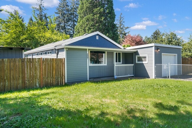 Primary Photo - 227 NE 188th Ave