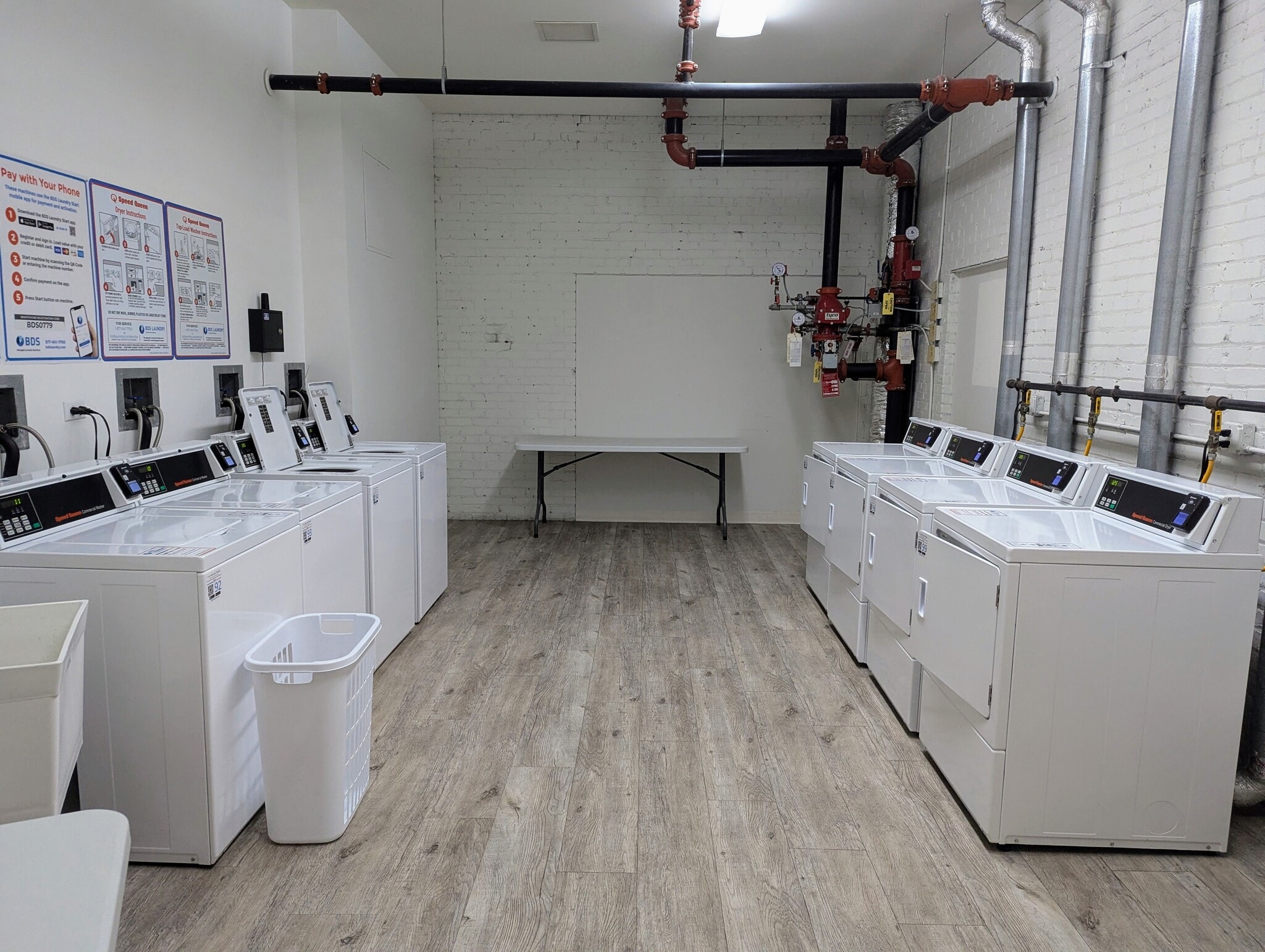 Building Photo - 523 Jackson St