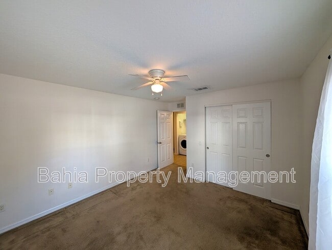 Building Photo - 3633 W Everett Ave