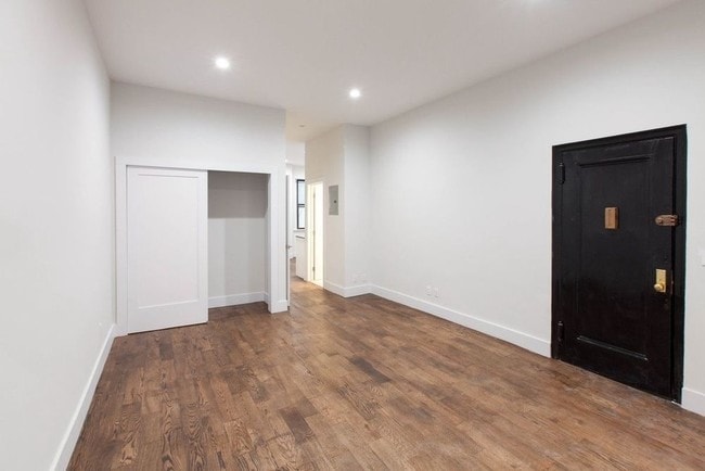 Floorplan - 101 First Avenue