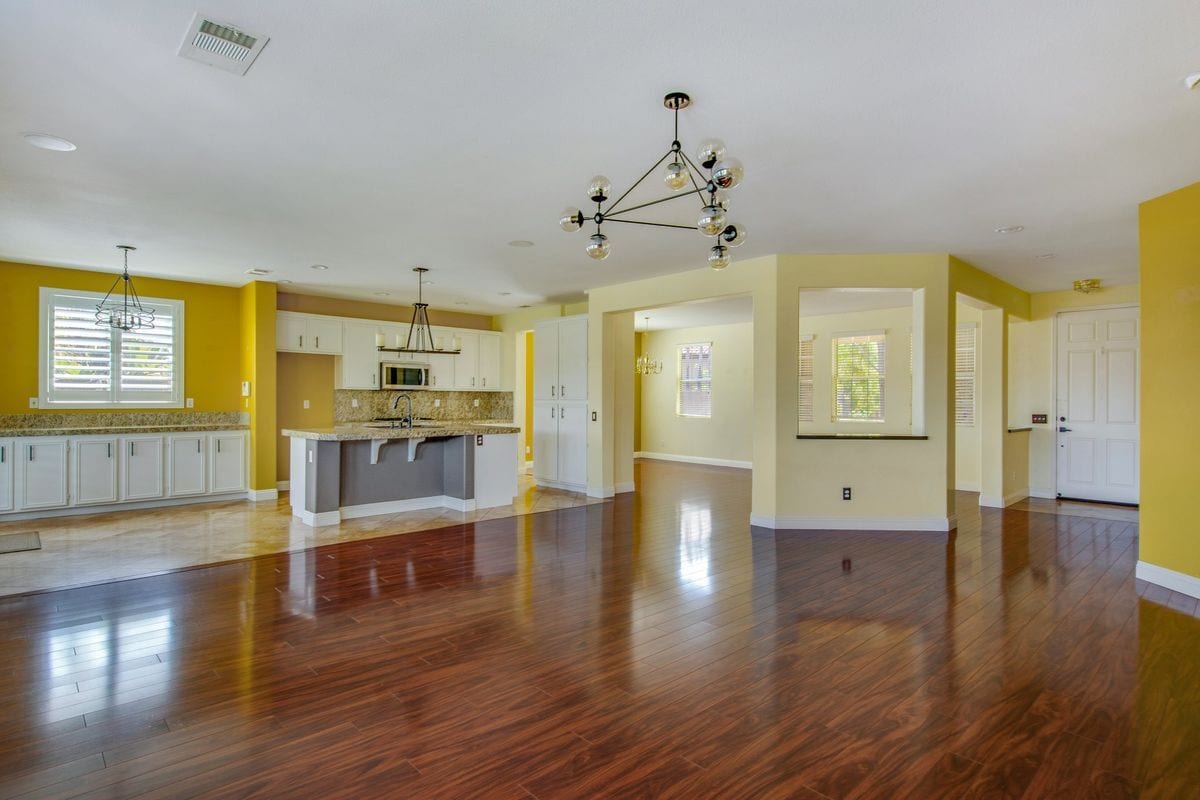 Building Photo - 4293 Sotogrande Cir