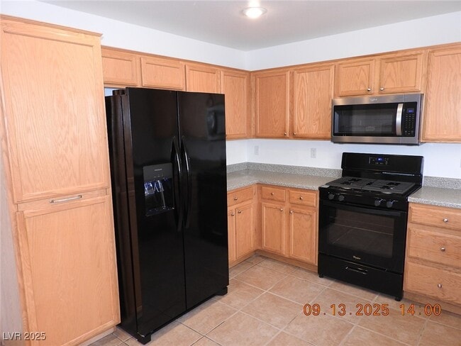 Building Photo - 9504 Havasu Canyon Ave