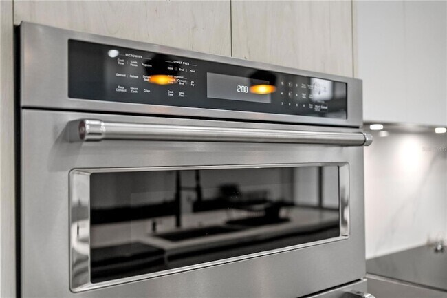 Building Photo - 230 W Pine Valley Ln