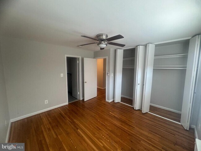 Building Photo - 1510 N Rolfe St
