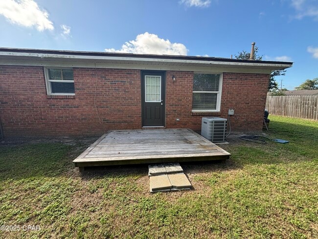 Building Photo - 149 N Hwy 22 A