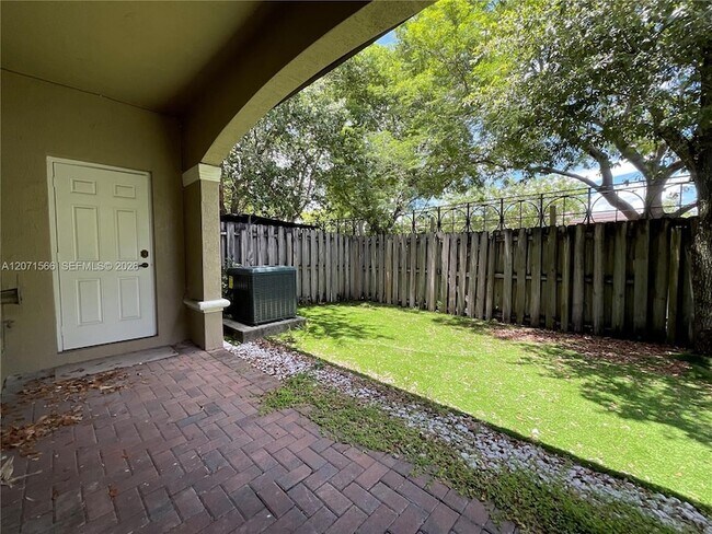 Building Photo - 15285 SW 88th Terrace