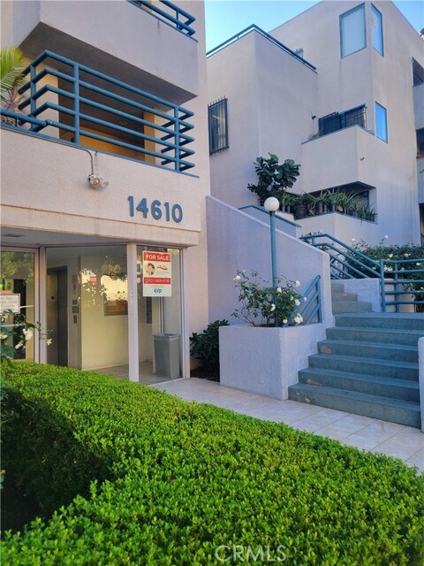 Primary Photo - 14610 Erwin St
