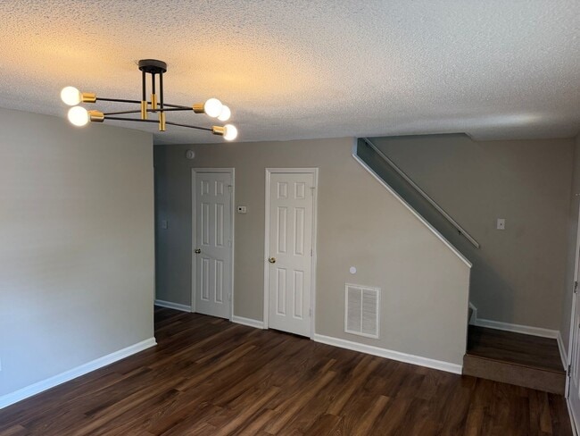 Building Photo - Spacious Two Bedroom Townhome In Kannapolis