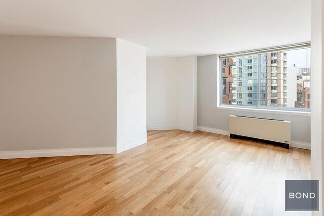 Building Photo - 776 Sixth Avenue