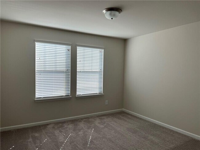 Building Photo - 6072 Hickory Crk Ct