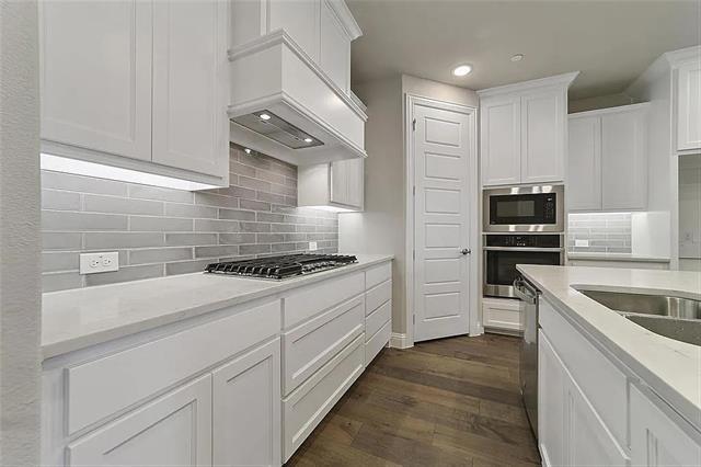 Building Photo - 1964 Sweetwater Ln