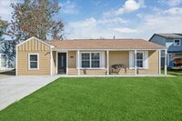 Building Photo - 1900 Oregon St