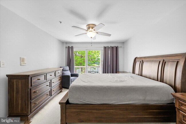 Building Photo - 4910 Barbour Dr