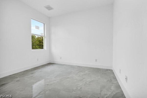 Building Photo - 3005 52nd St W