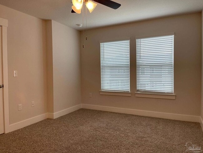 Building Photo - 1650 Iroquois Ct