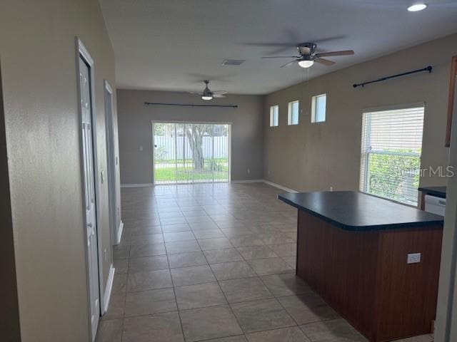 Building Photo - 14728 Sapodilla Dr