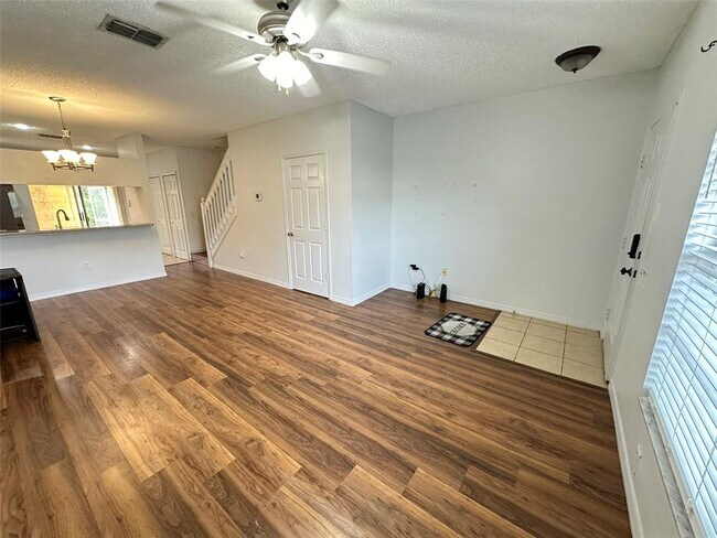 Building Photo - 1317 Costa Mesa Dr
