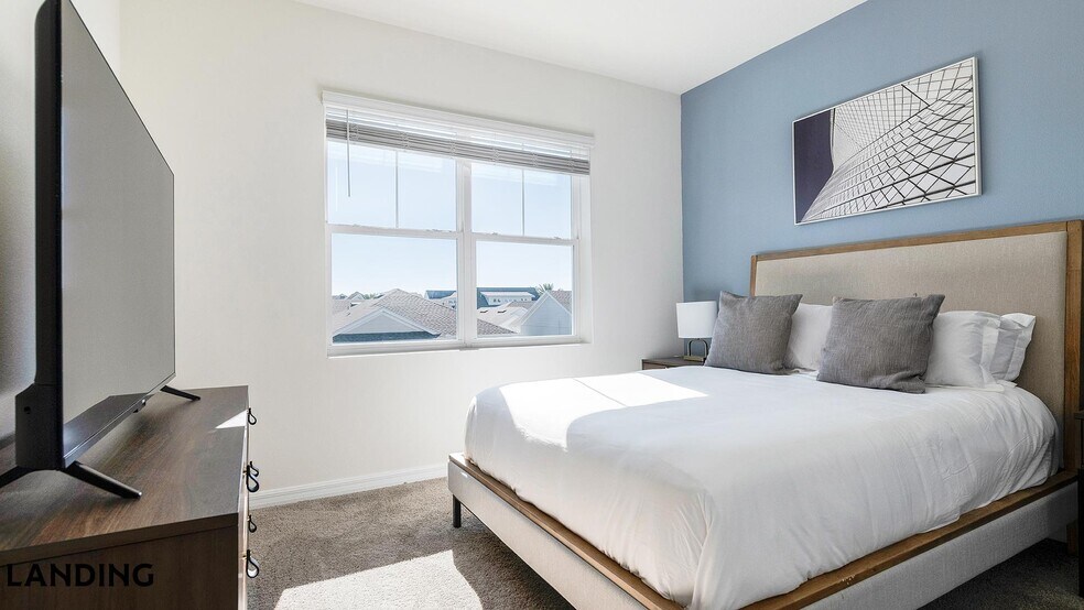 Building Photo - 8925 Livigno Wy