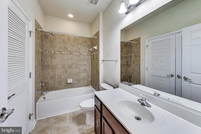 Building Photo - 2133 Little Sorrel Way