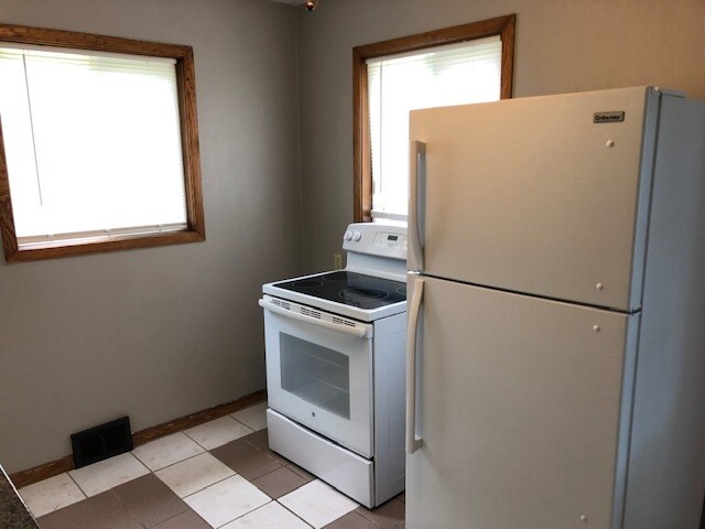 Building Photo - 315 Myrtle Ave