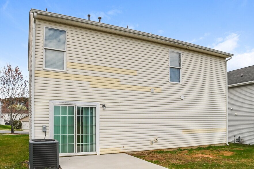 Building Photo - 1604 Harland St