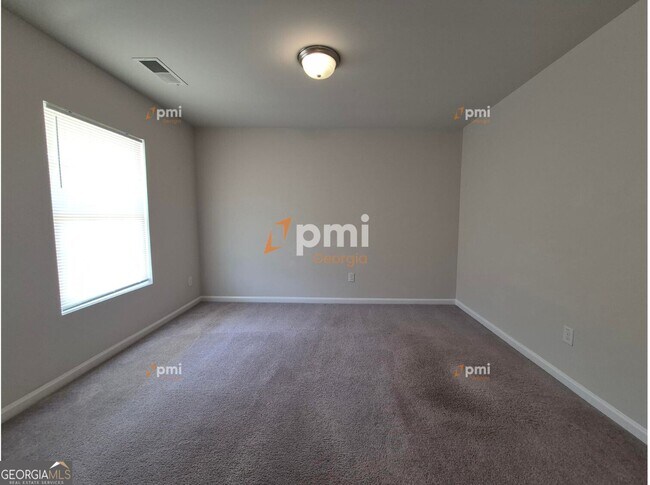 Building Photo - 160 Kinsale Dr