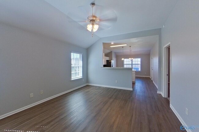 Building Photo - 107 Dawson's Ml Dr