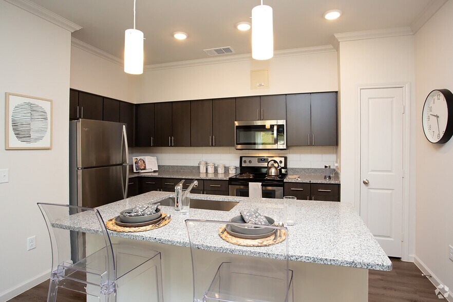 Kitchen - Stone Hill