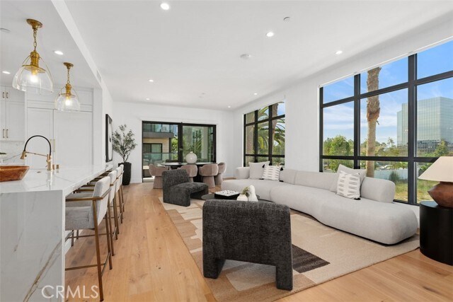 Building Photo - 4261 Uptown Newport Dr