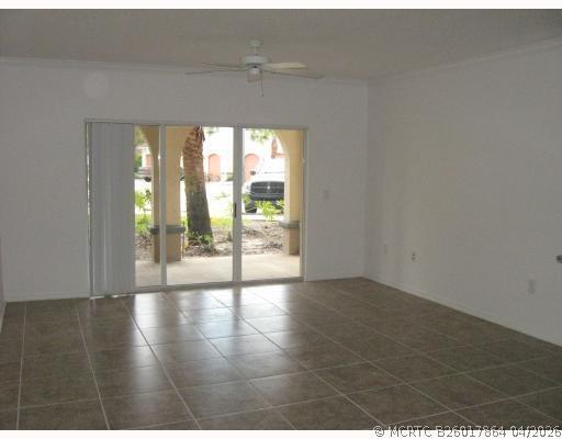Building Photo - 2421 Centergate Dr