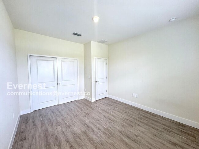Building Photo - 2554 Ananas Rd
